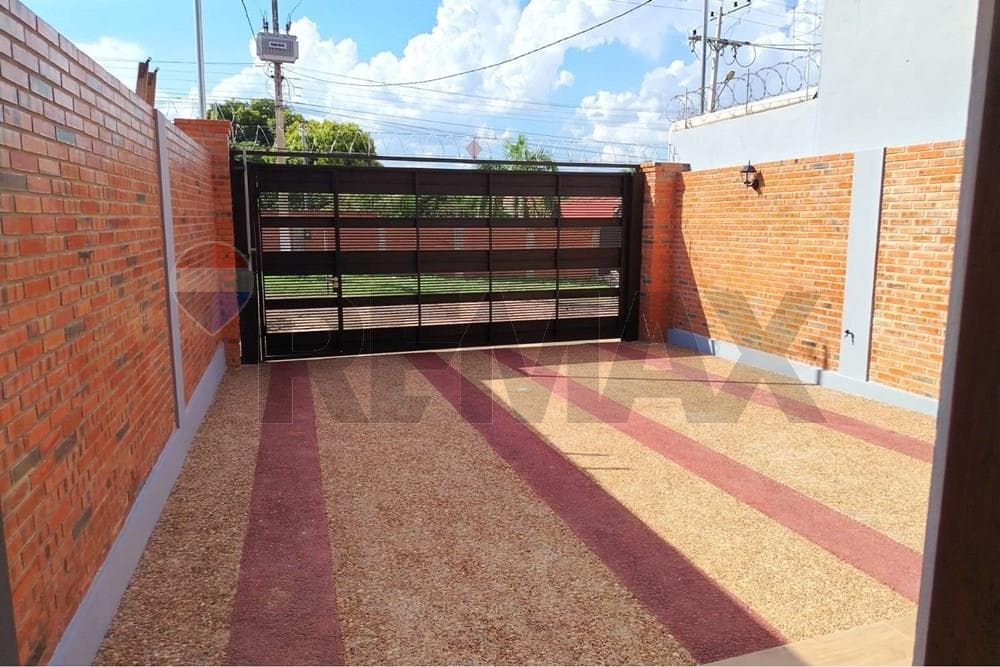 Duplex - Alquiler - Villa Elisa, Paraguay, foto 3