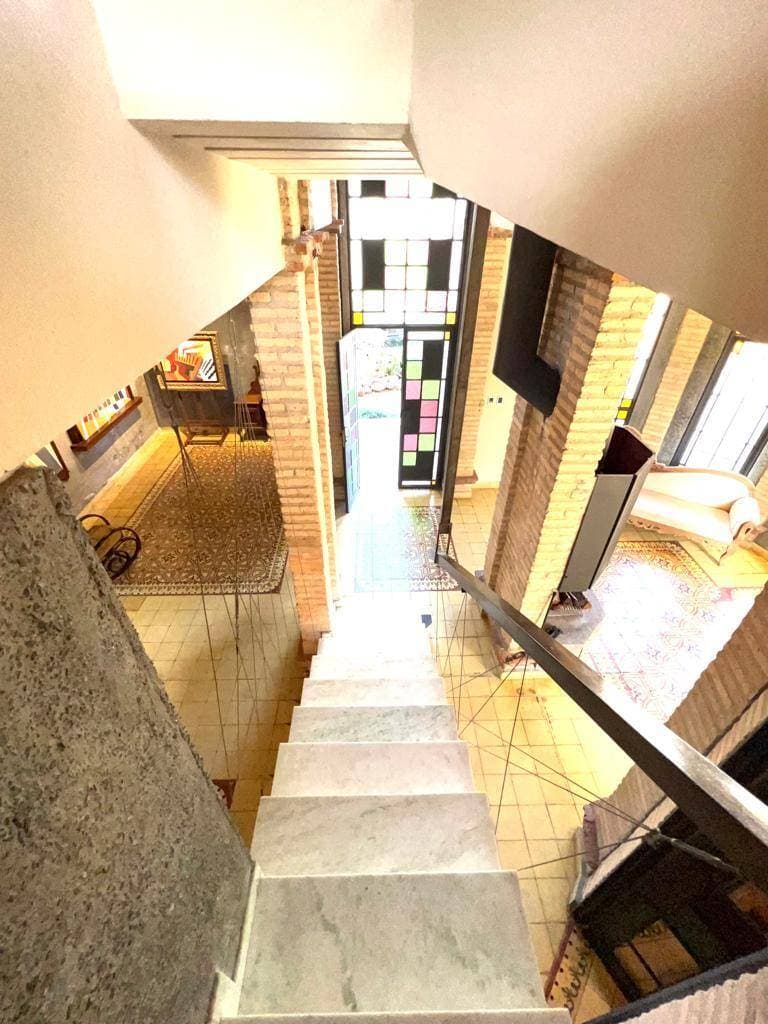 Residencia con arquitectura unica - mburucuya, foto 5