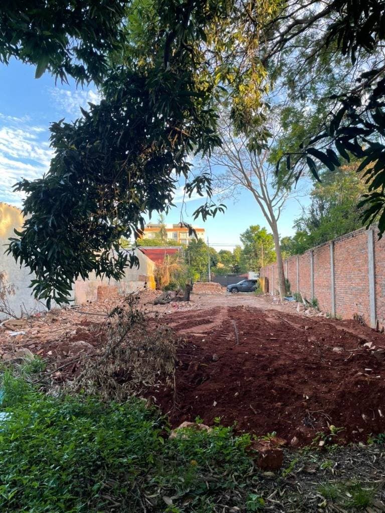 Vendo terreno en Fernando de la Mora - zona sur