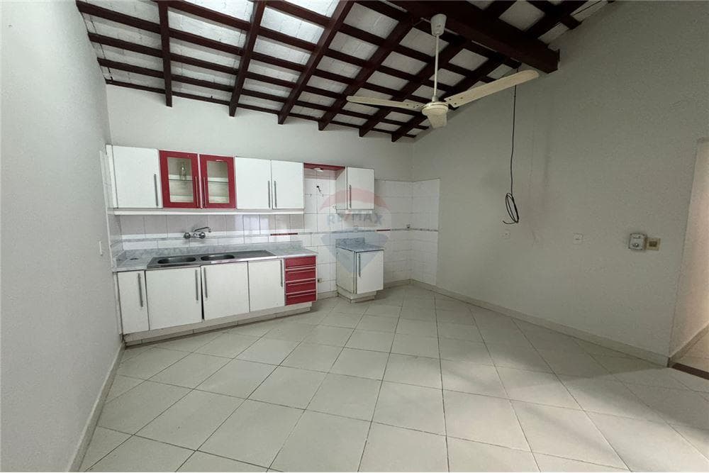Hermosa casa en venta - Lambare, foto 5