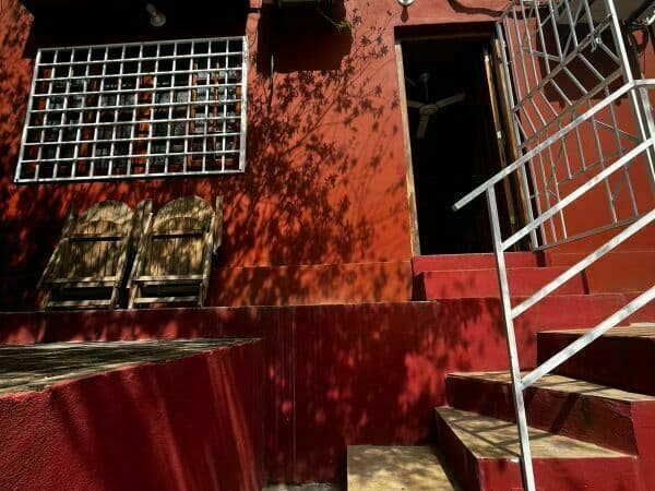 Vendo Acogedora Casa Familiar A Minutos Del Centro De Asuncion