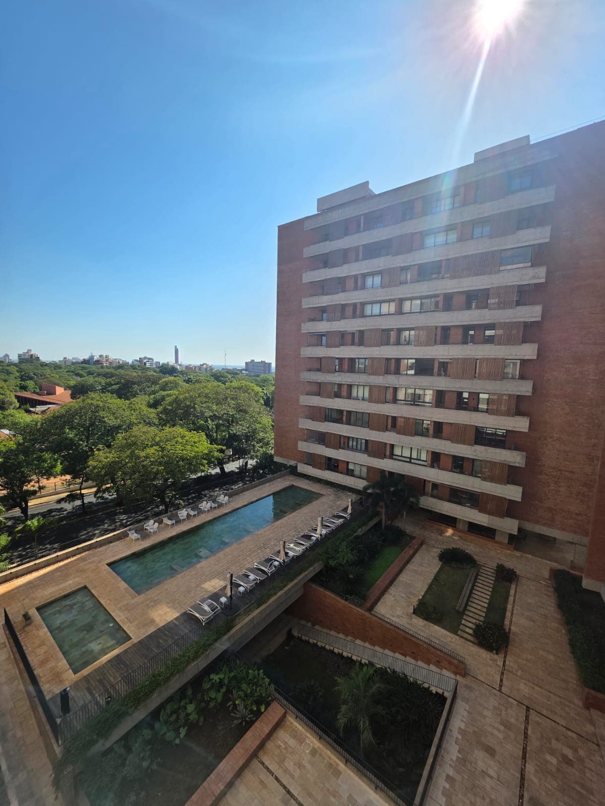 Departamento De 2 Habitaciones En El Edificio Bernardino — foto 1