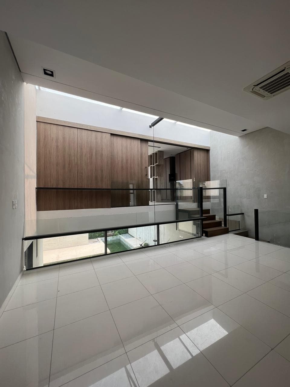 En venta – Casa pareada en Mburucuyá, foto 5