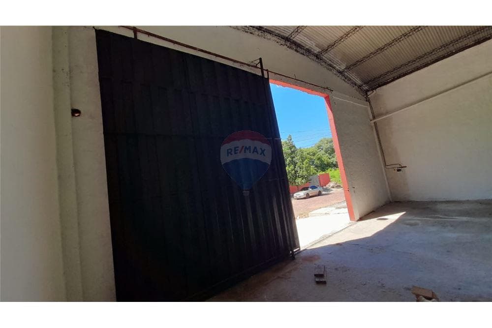Deposito en venta lambare — foto 3