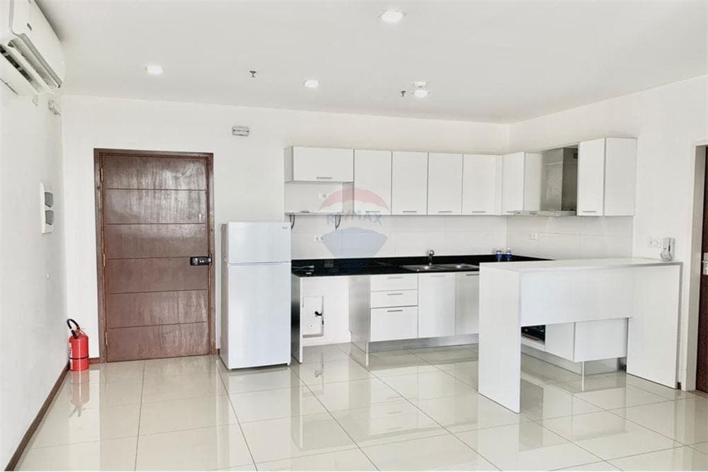 Departamento de dos dormitorios con cochera — foto 1