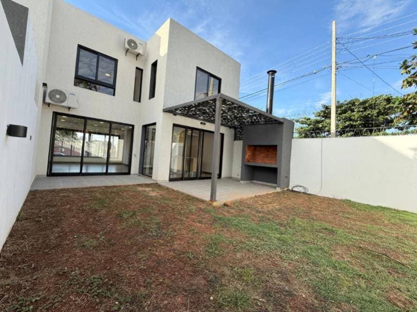 Duplex premium en Luque!, foto 2