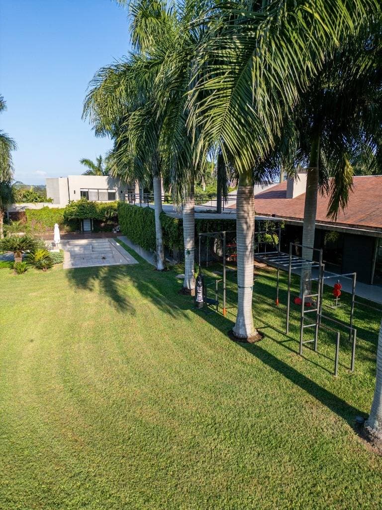 Residencia minimalista en barrio cerrado surubi’í, foto 2