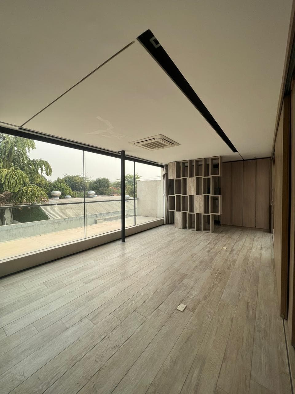 En venta – Casa pareada en Mburucuyá