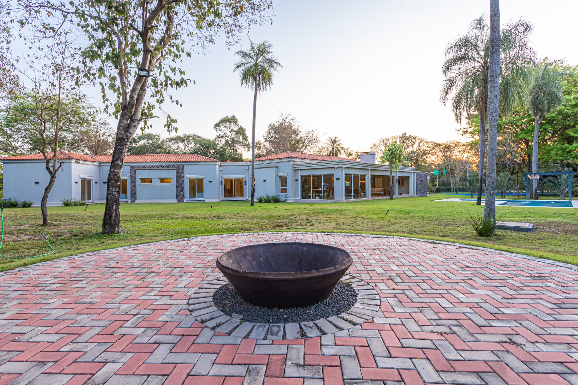 En venta lujosa y amplia residencia amoblada en la ciudad de San Bernardino, foto 4