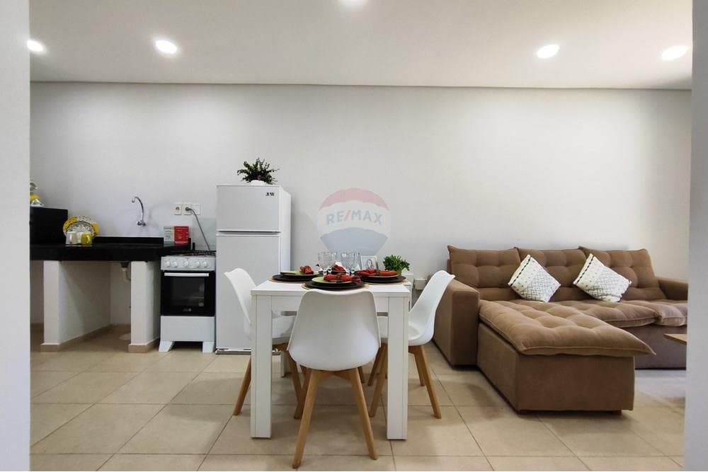 Chalet a estrenar en Luque Bº Marambure, foto 4