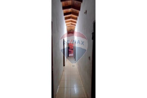Casa en venta, central Fernando de la Mora, foto 2