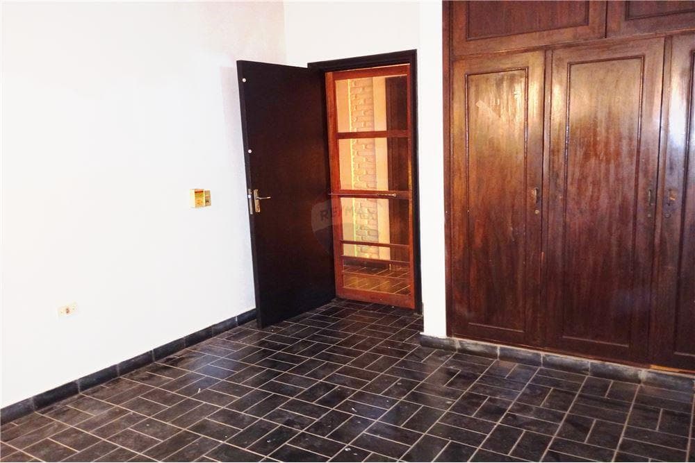 casa 5 dormitorios con piscina — foto 3