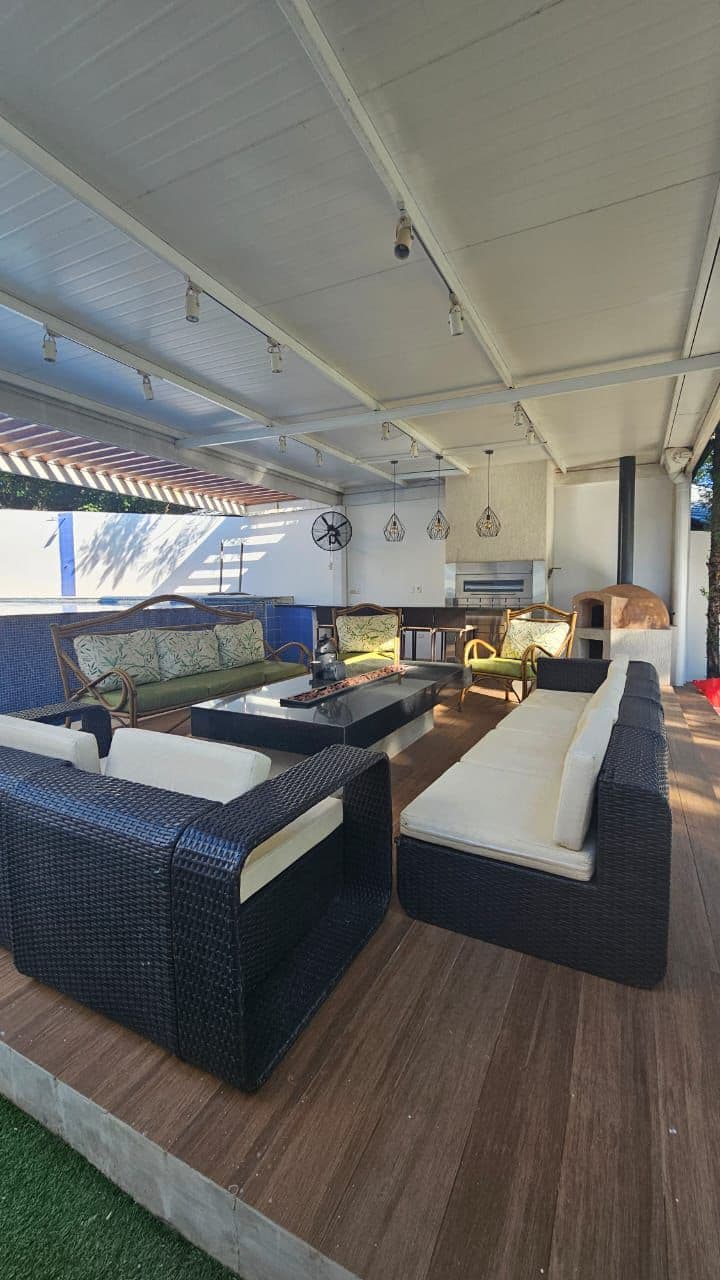 Casa de verano en San Bernardino con vista al lago — foto 4