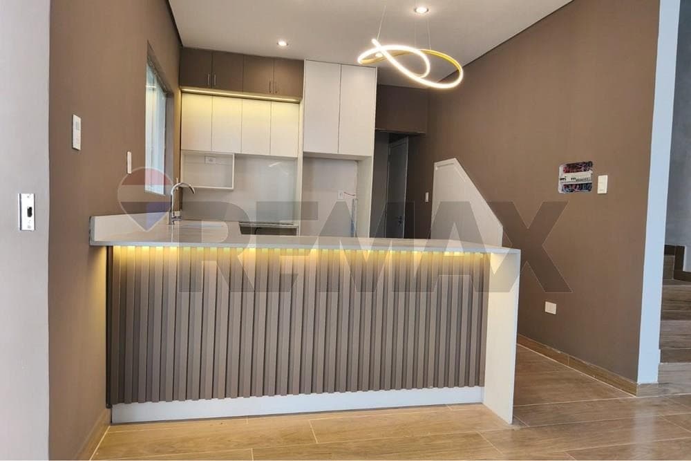 Imponente residencia en Luque, foto 3