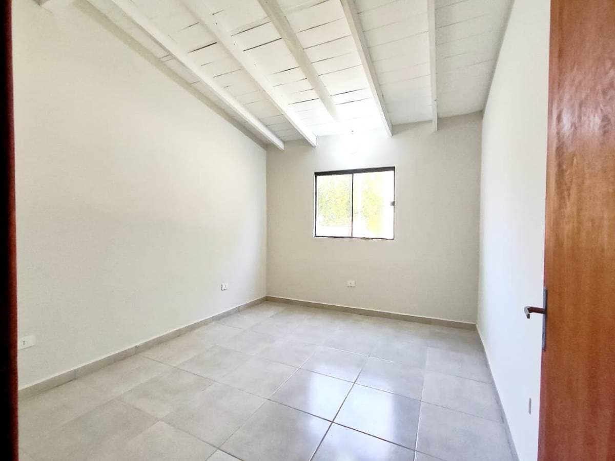 En venta Chalet a Estrenar de 2 Habitaciones en Luque – Complejo Los Pinos — foto 3
