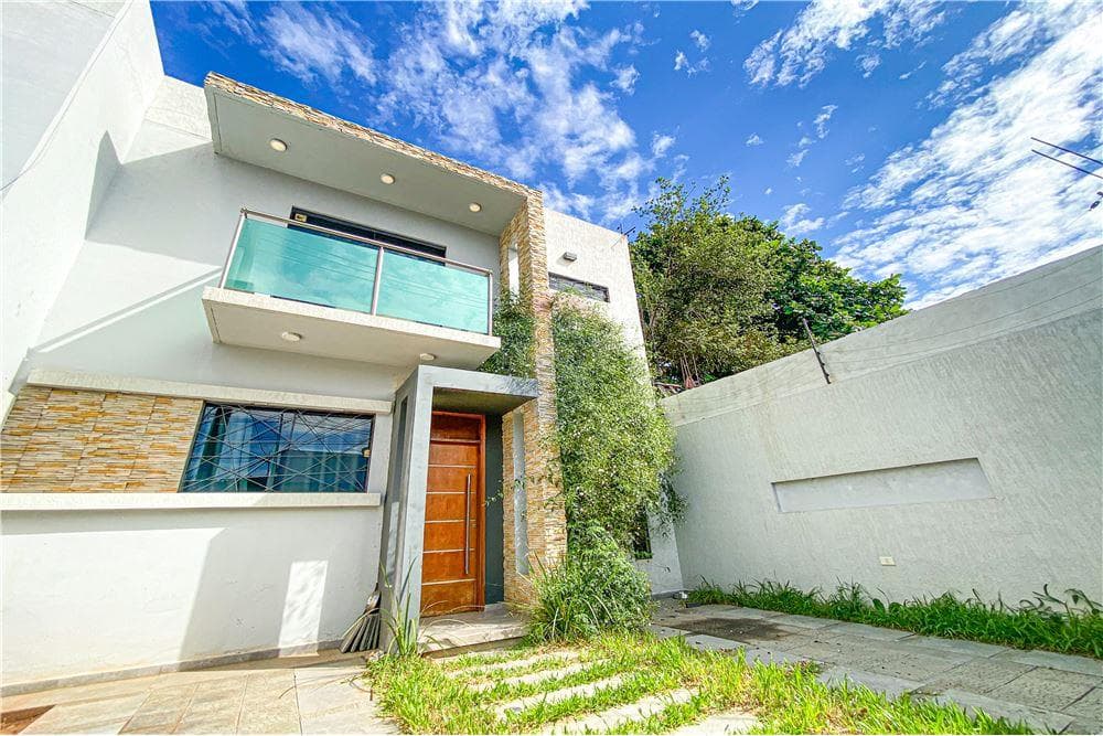 Amplio duplex con piscina en Asunción santa maria, foto 1