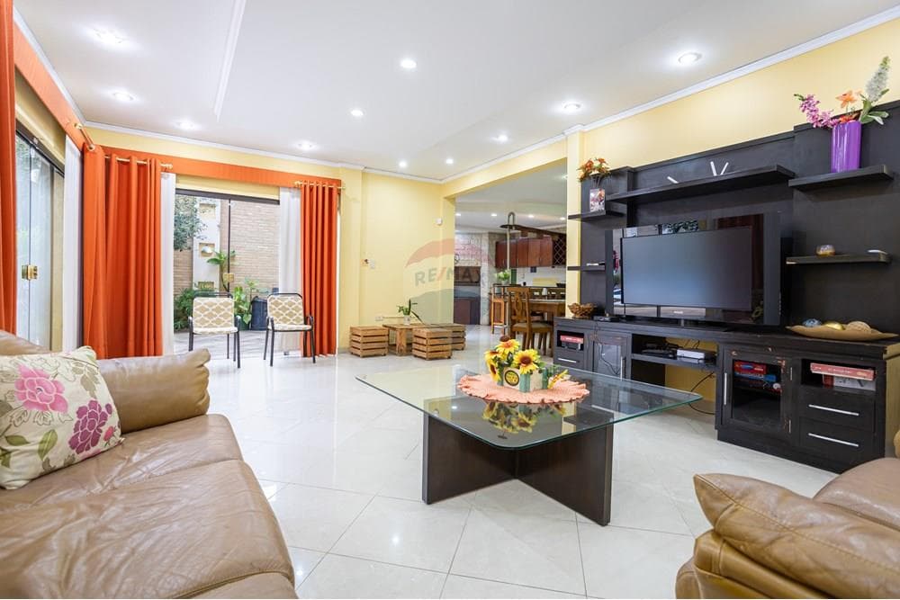 Casa - Venta - San Lorenzo, Paraguay, foto 4