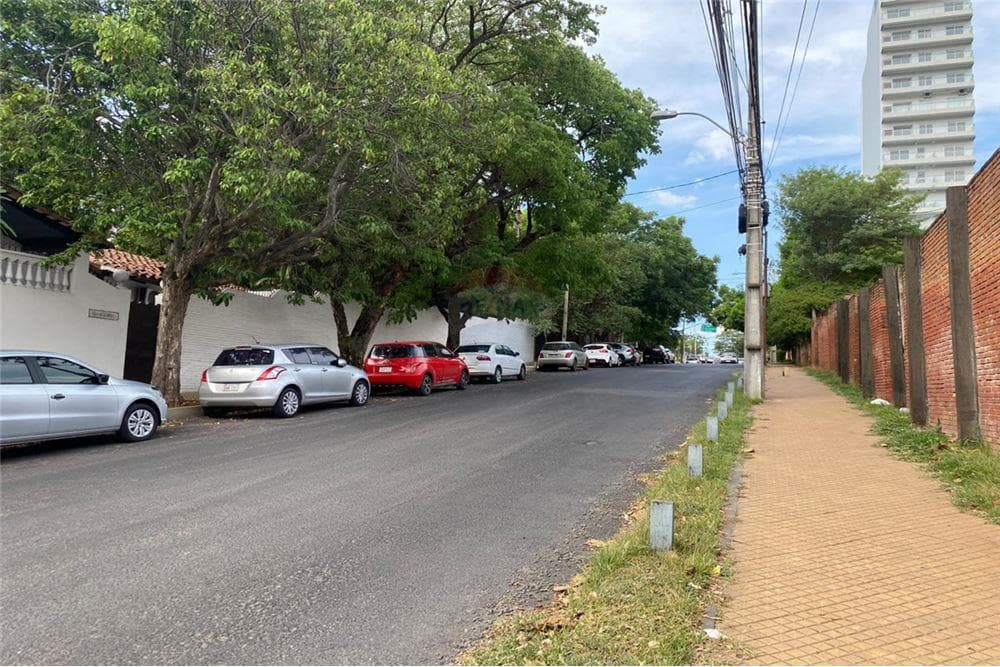 En venta amplio terreno en Barrio Jara, foto 4