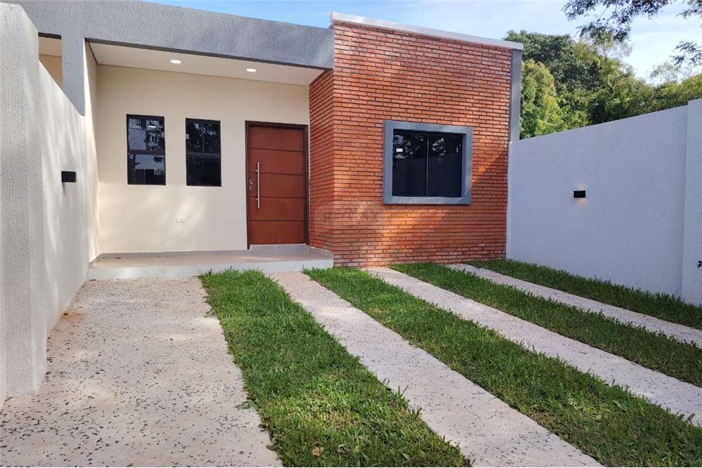 Chalet - Venta - Paraguay Central Ñemby, invierte en un nuevo futuro!, foto 1