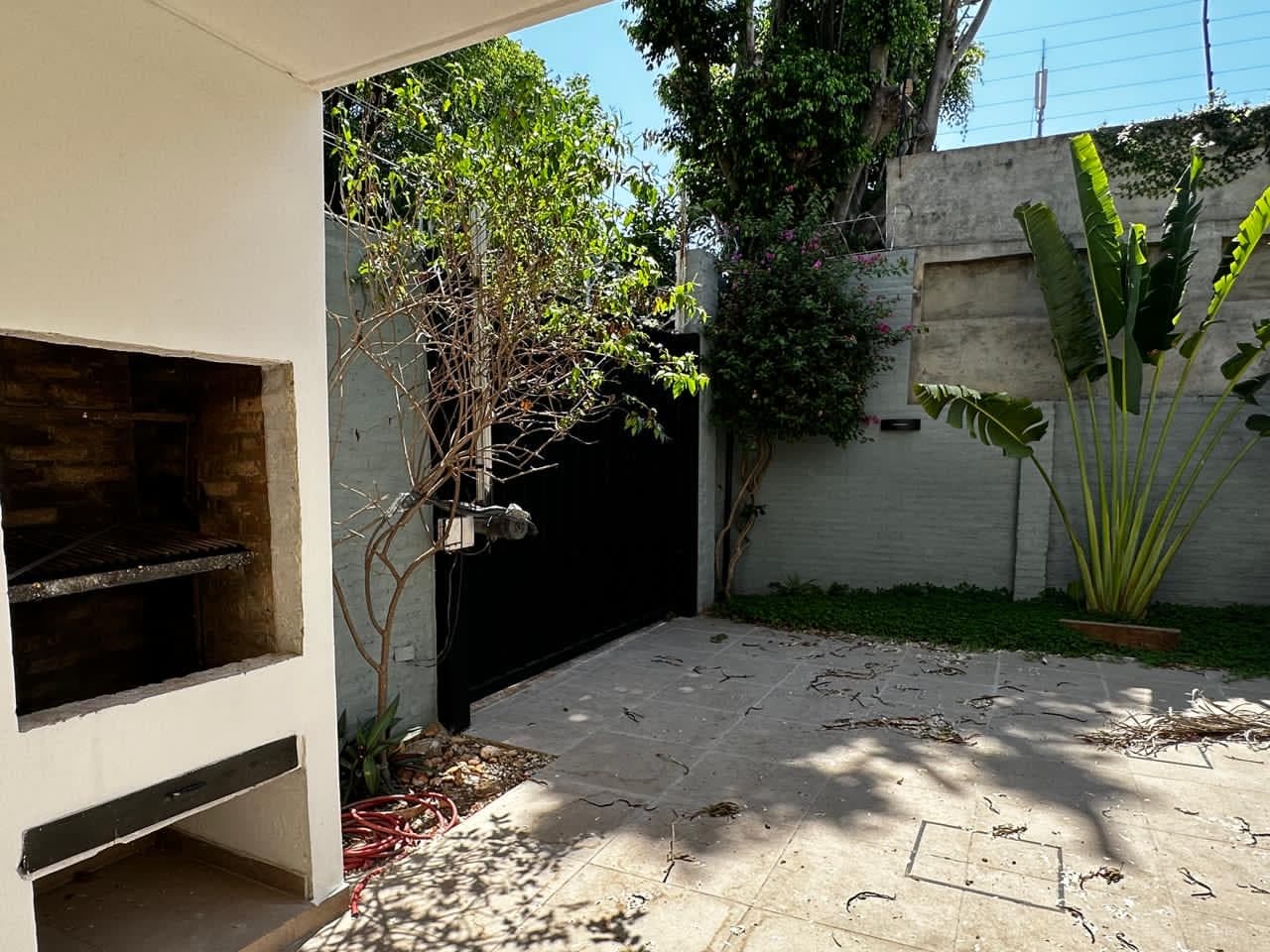 En alquiler duplex de 3 habitaciones en el barrio Mburucuya de Asunción, foto 5