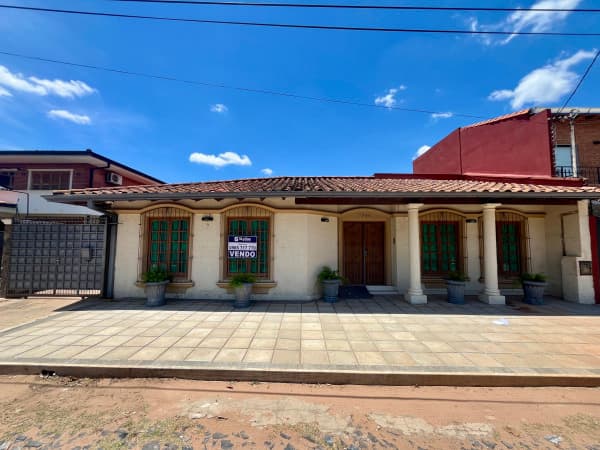 Casa a precio de terreno en san vicente