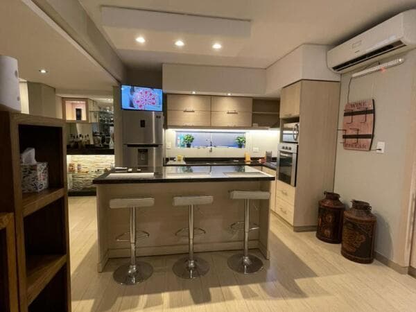 Departamento tipo loft amoblado en alquiler – barrio sajonia, foto 3