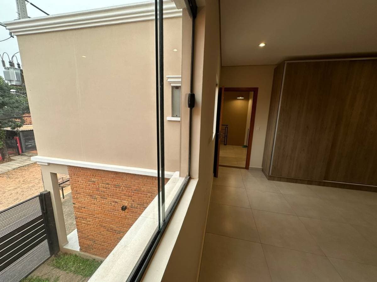 Duplex en Luque loma merlo, foto 3
