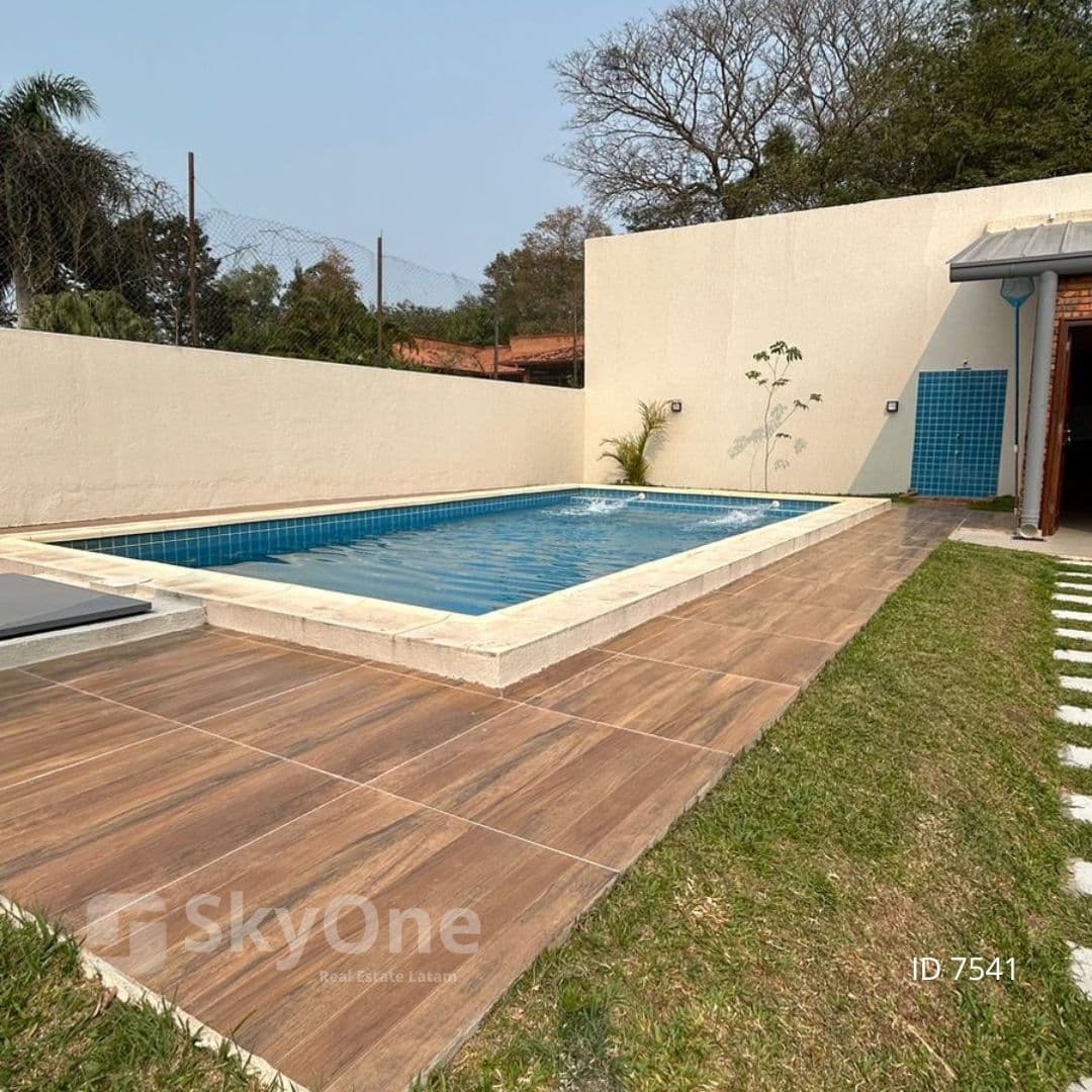 Casa en San Bernardino, foto 3