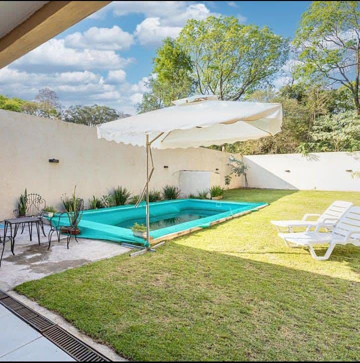 San Bernardino en venta casa de 3 dormitorios totalmente amoblada