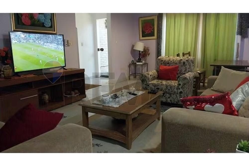 En Venta -Casa -Las Lomas (Carmelitas), Paraguay, foto 2