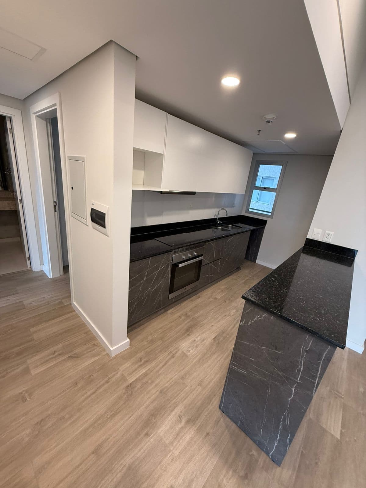 Edificio Forvm - Alquiler Departamento Amoblado de 2 Habitaciones — foto 4