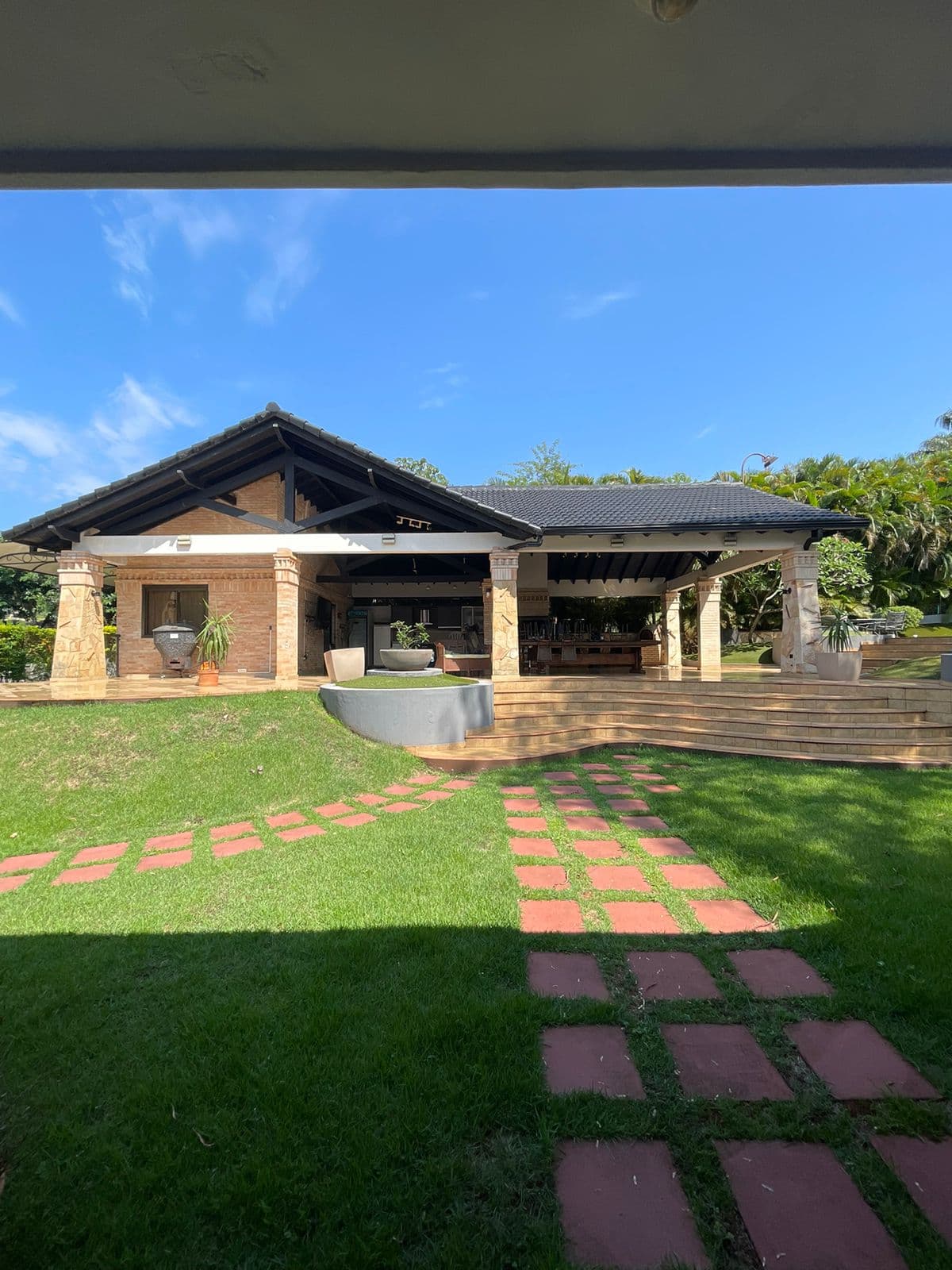 Lujosa Casa en el Paraná Country Club, foto 3