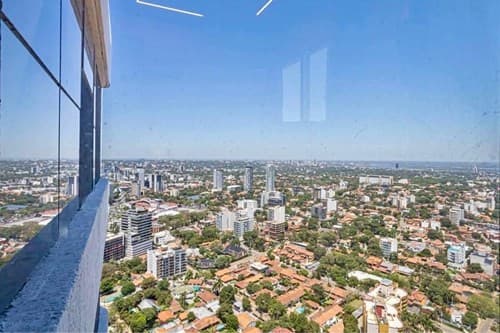 departamento totalmente amoblado en la torre mas Alta de Asunción — foto 4