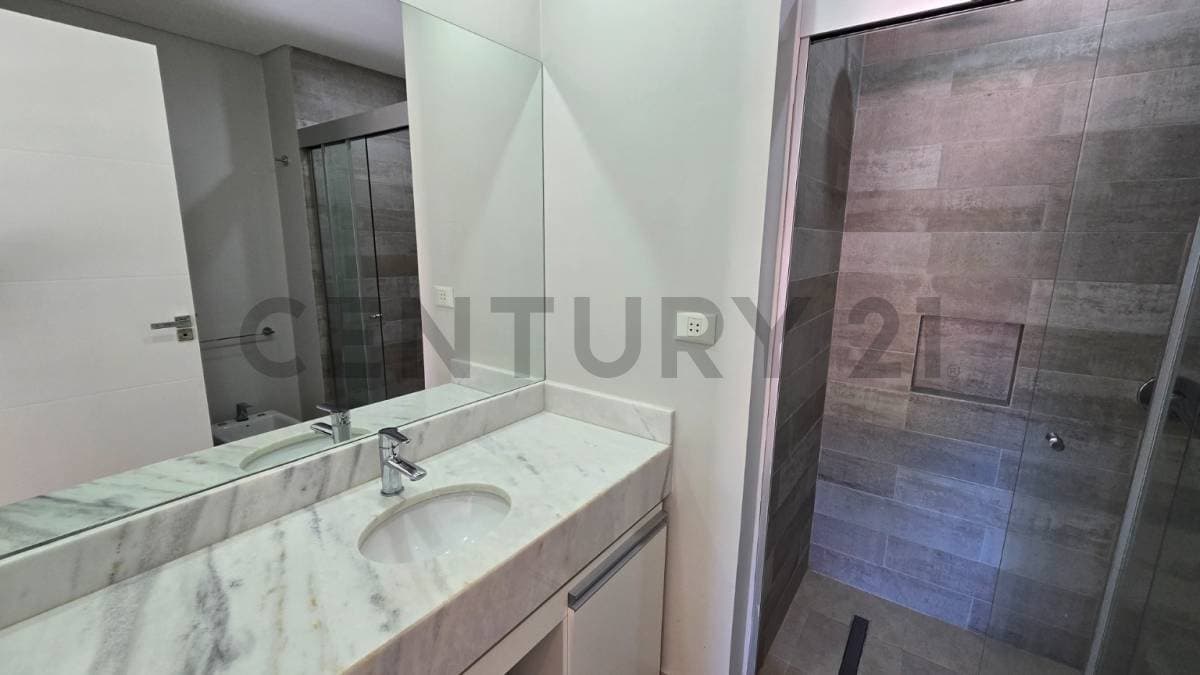 En alquiler departamento amoblado en barrio Recoleta de asuncion — foto 5