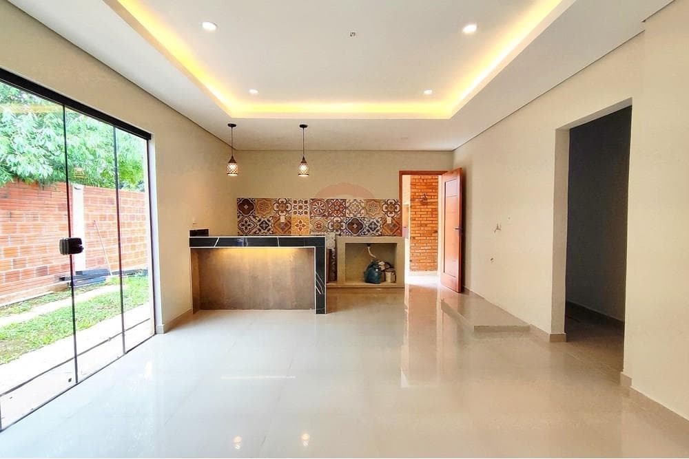 Dúplex a estrenar en esq en Maramburé Luque, foto 5
