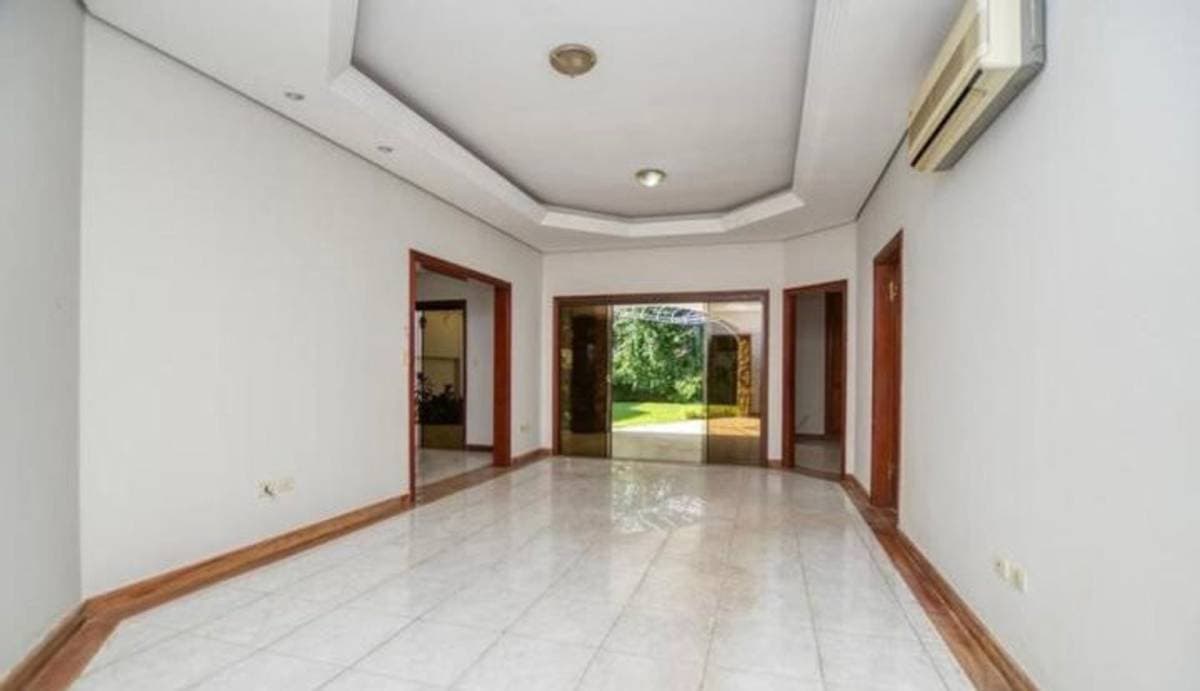 En venta redidencia premiun detrás del shopping del sol, foto 2