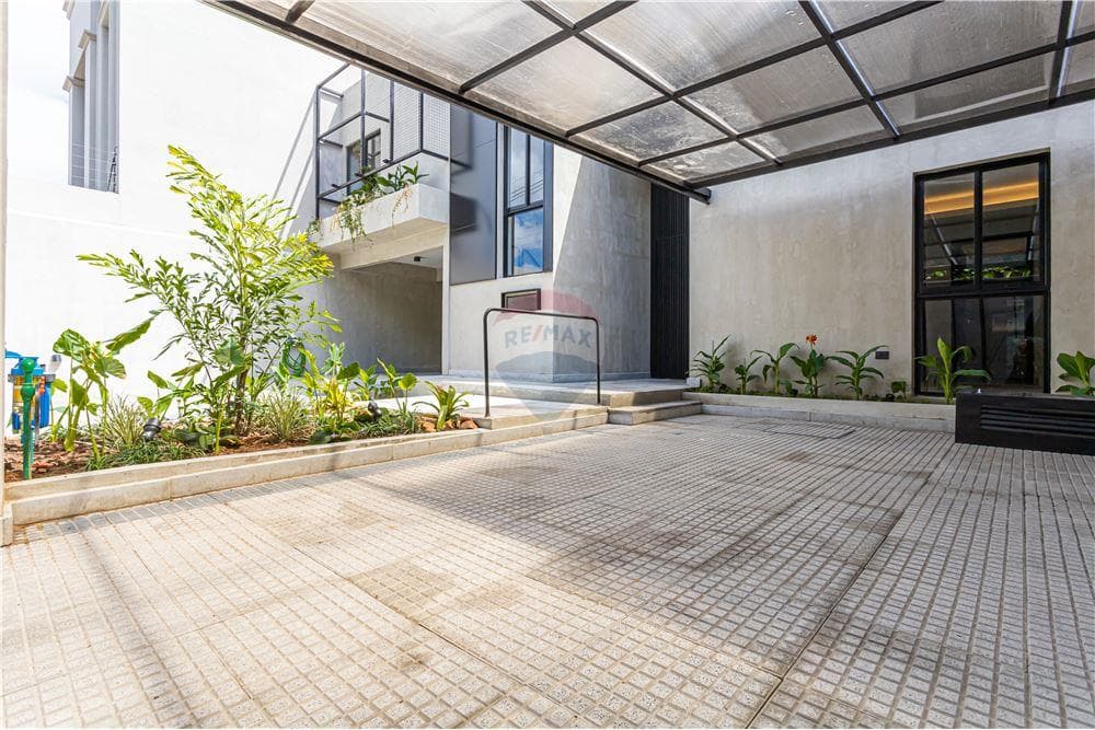 - casa - mburucuyá, Asunción, foto 2
