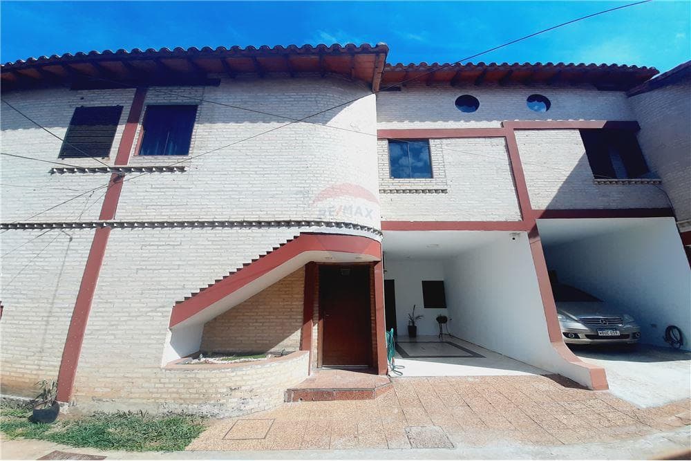 Alquilo hermoso duplex en fernando
