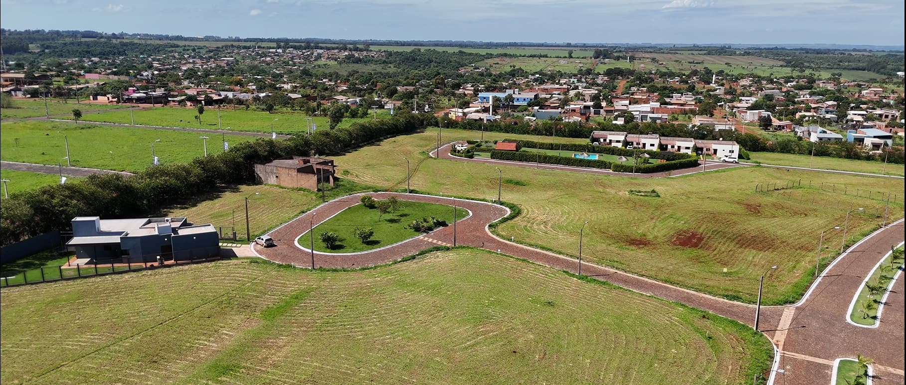 Ayres Del Norte Condominio Cerrado - al contado o en 130 cuotas de 383,00 usd — foto 3