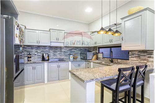 Casa venta - segundo barrio, Luque, foto 3