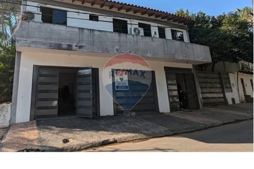 ALQUILO Casa de 1 piso en Lambaré