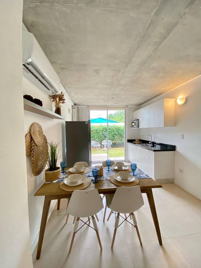 Casa en condominio altavida - loma merlo, Luque, foto 2