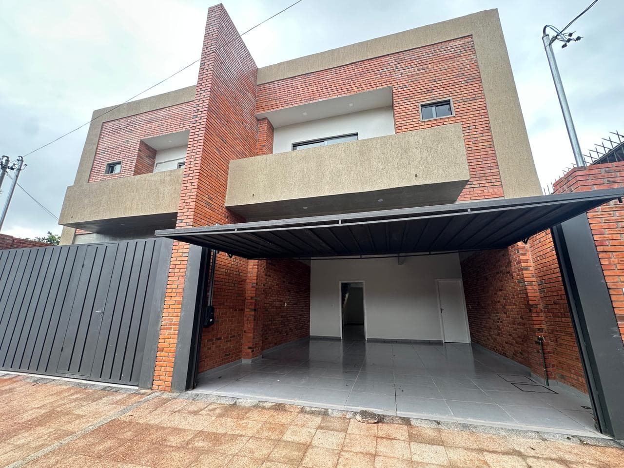 Alquilo duplex de 3 habitaciones en Fernando de la Mora zona norte