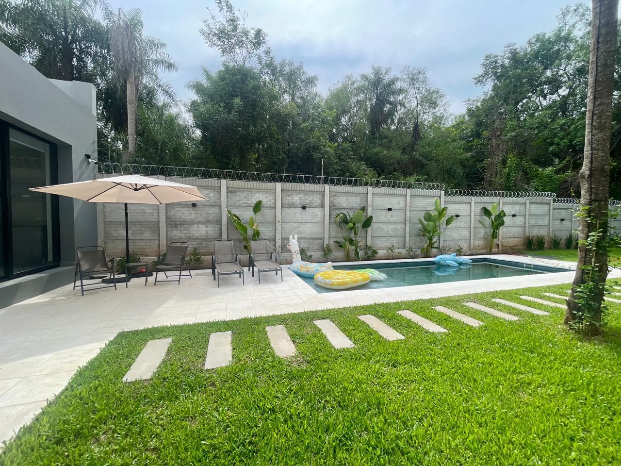 En venta hermosa casa en San Bernardino totalmente amoblada, foto 3