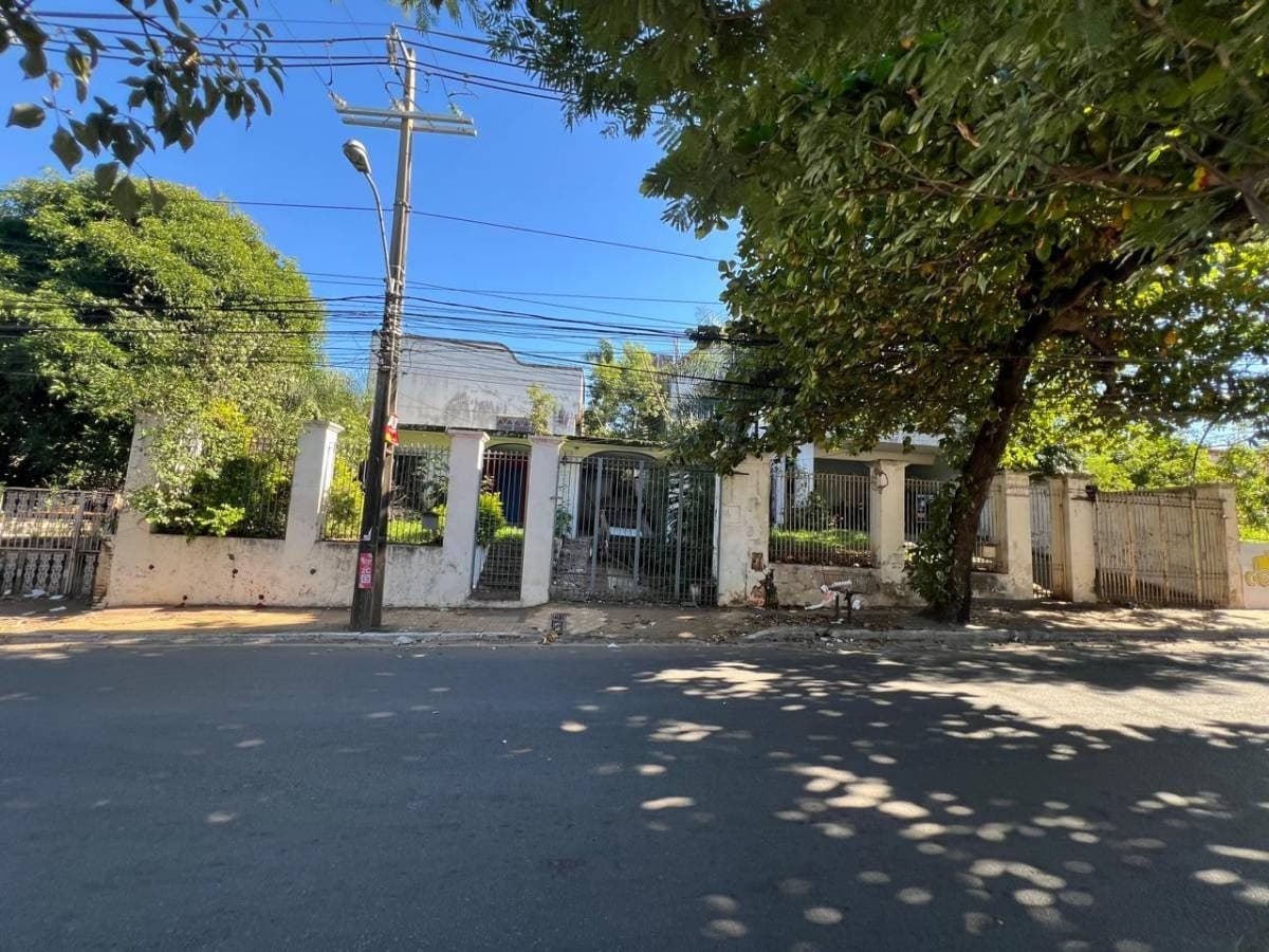 En venta - 2 terrenos sobre avda. Gral. Santos — foto 1