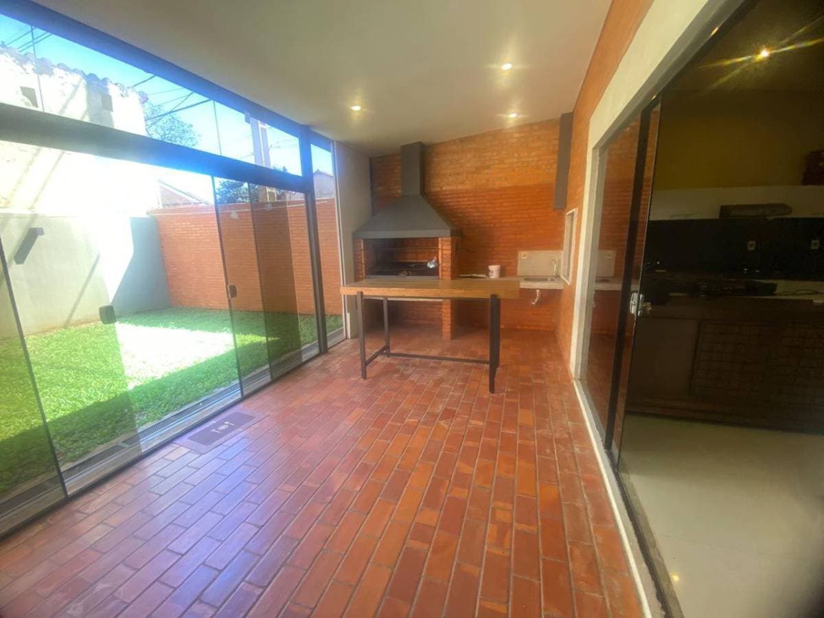 Casa en condominio en Luque zona laurelty, foto 5