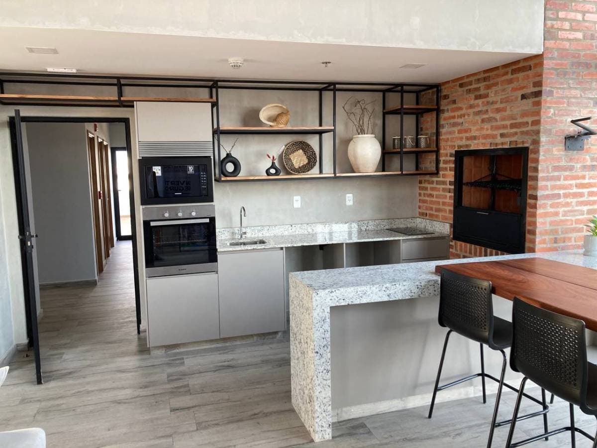 En venta departamento semiamoblado en Las Lomas, foto 4