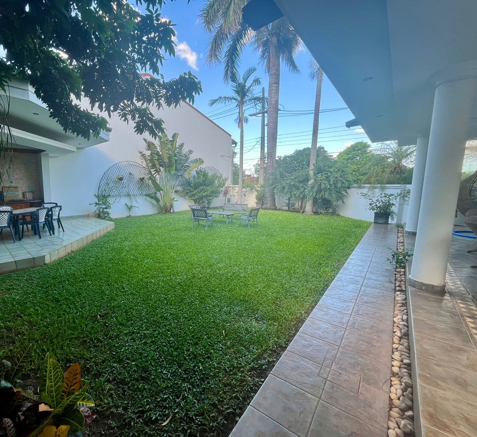 En venta – imponente residencia premium en barrio villa aurelia, foto 5