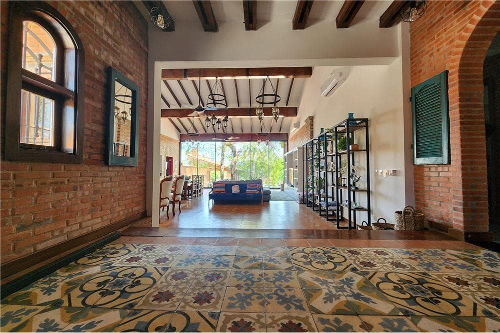 San Bernardino: Casa Moderna con Piscina, foto 5