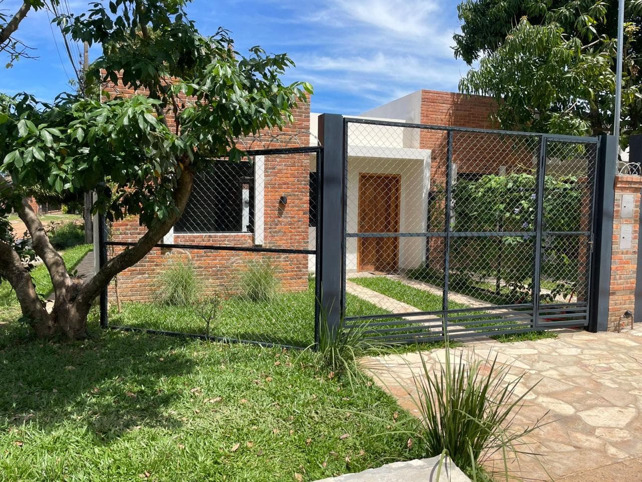 Oportunidad única disponible en la ciudad de Luque! Estrena, foto 2